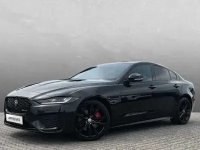 Gebraucht Jaguar XE R-Dynamic 204 PS (150 kW) 2022 Schwarz Limousine