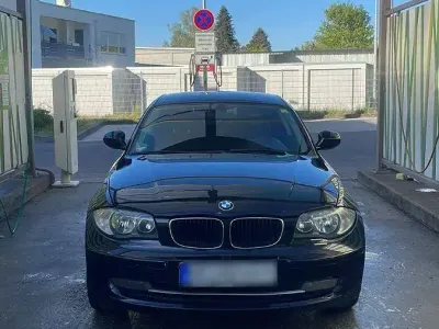Brugt BMW 118 143 HK (105 kW) 2010 Sort Hatchback