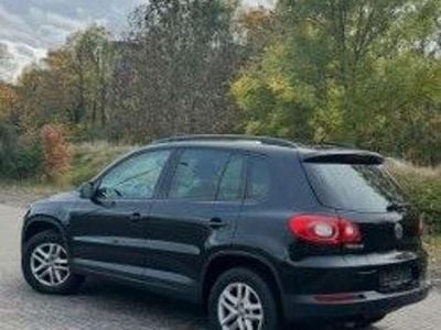 Schwarz Gebraucht 2011 VW Tiguan Trendline SUV | 7.200 € (Guter Preis)