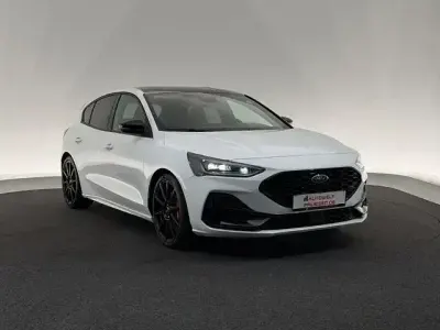 Gebraucht Ford Focus ST 280 PS (205 kW) 2024 Weiß Limousine