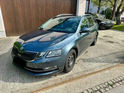Gebraucht Skoda Octavia Premium Edition 150 PS (110 kW) 2020 Limousine