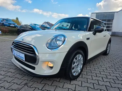 Gebraucht Mini ONE 102 PS (75 kW) 2016 Pepper (old english) white Kleinwagen