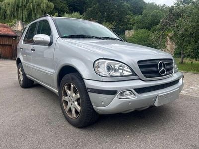 Mercedes ML270