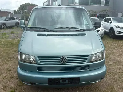 Gebraucht VW Multivan 96 PS (70 kW) 2002 Grün Van / Kleinbus