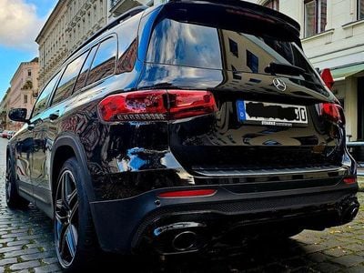Mercedes GLB35