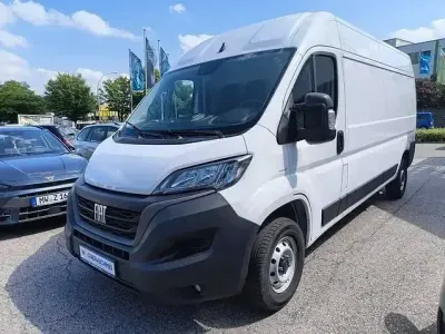 Gebraucht Fiat Ducato 140 PS (102 kW) 2023 Weiss Van