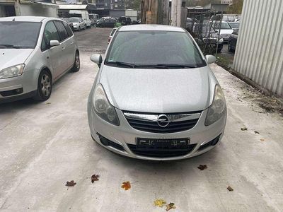 Gebraucht Opel Corsa Edition 87 PS (63 kW) 2010 Limousine