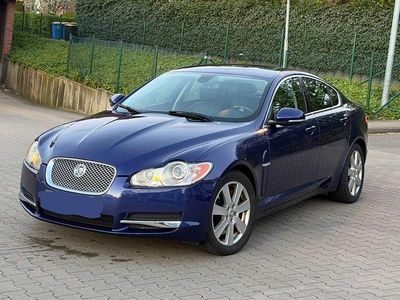 Second-hand Jaguar XF Luxury 241 CP (177 kW) 2010 Albastru Berlinǎ