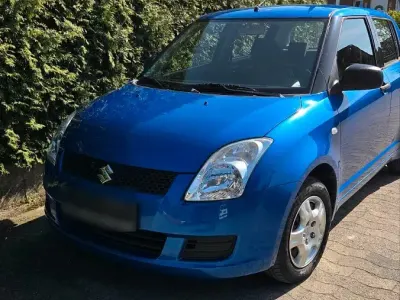 Gebraucht Suzuki Swift 92 PS (67 kW) 2009 Blau Kleinwagen