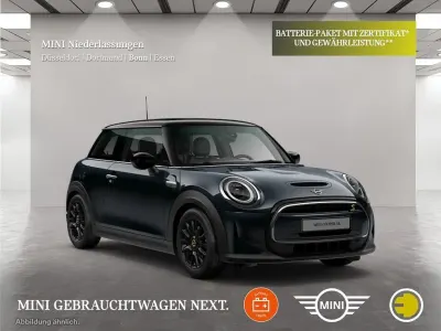 Usata Mini Cooper SE 135 kW (184 CV) 2022 Blu Utilitaria