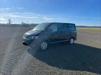 Gebraucht VW Multivan 179 PS (131 kW) 2012 Schwarz Van / Kleinbus