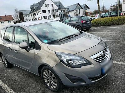 Usata Opel Meriva 120 CV (88 kW) 2010 Andere farben Monovolume