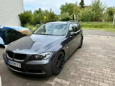 Gebraucht BMW 320 177 PS (130 kW) 2008 Grau Kombi