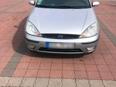 Gebraucht Ford Focus 101 PS (74 kW) 2004 Silber Kleinwagen