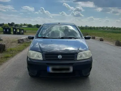 Usata Fiat Punto 60 CV (44 kW) 2004 Nero Utilitaria