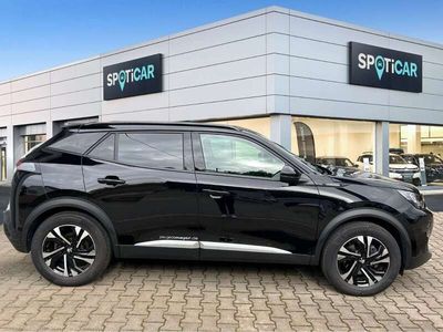 Gebraucht Peugeot e-2008 Allure 100 kW (136 PS) 2021 Perla nera schwarz SUV