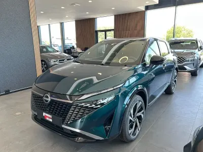 Neu Nissan Qashqai Premium Edition 158 PS (116 kW) 2026 Grün SUV