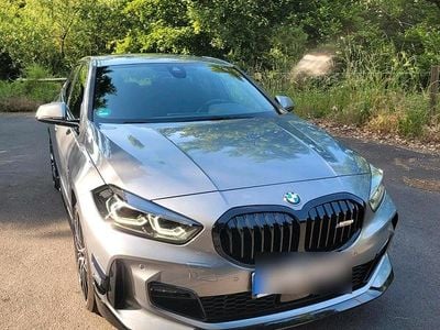 Gebraucht BMW 120 M Sport 178 PS (130 kW) 2023 Grau Kleinwagen