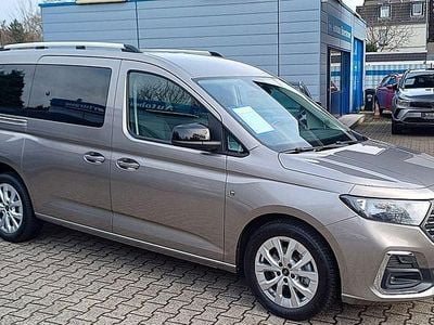 Usata Ford Grand Tourneo Connect Titanium 122 CV (89 kW) 2025 Grigio Monovolume
