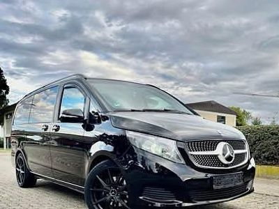 Schwarz Gebraucht 2015 Mercedes V250 Van / Kleinbus | 27.600 € (Guter Preis)