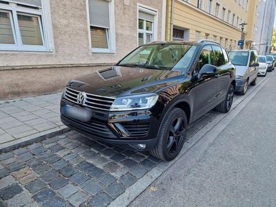 Używany VW Touareg Terrain Tech 262 KM (192 kW) 2017 Czarny SUV