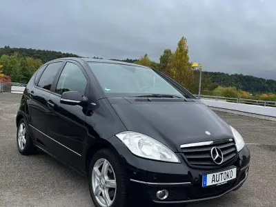 Gebraucht Mercedes A180 Avantgarde 115 PS (84 kW) 2009 Schwarz Limousine