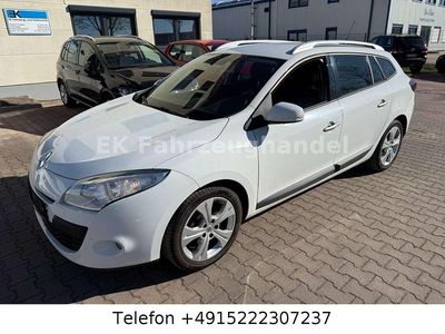 Gebraucht Renault Mégane GrandTour Dynamique 106 PS (77 kW) 2011 Weiß Kombi
