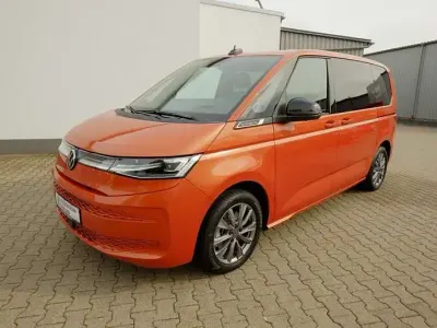 Używany VW Multivan Energetic 160 KM (117 kW) 2022 Pomarańczowy Minivan