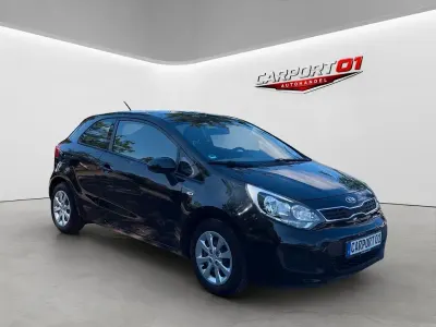 Gebraucht Kia Rio Edition 7 109 PS (80 kW) 2014 Schwarz Kleinwagen