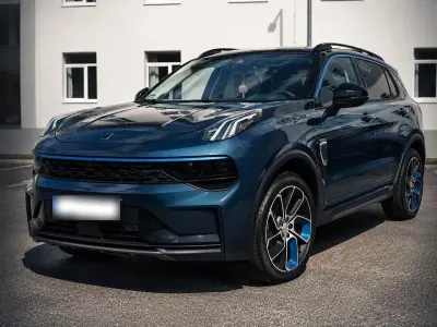 Gebraucht Lynk & Co 01