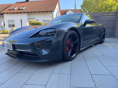 Porsche Taycan GTS