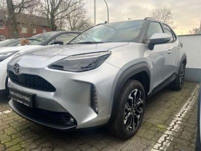 Gebraucht Toyota Yaris Cross 131 PS (96 kW) 2025 Grau SUV