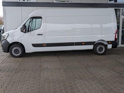 Farbe: Gebraucht 2023 Renault Master Van | 31.220 € (Teuer)