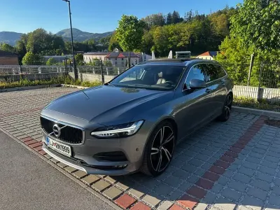 Brugt Volvo V90 Momentum 235 HK (172 kW) 2017 Grå Stationcar