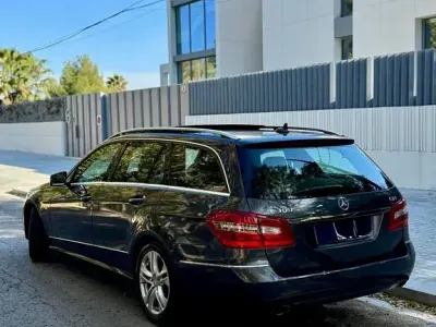 Gebraucht Mercedes 300 Avantgarde 230 PS (169 kW) 2011 Grau Limousine