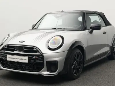 Gebraucht Mini Cooper Cabriolet 163 PS (119 kW) 2025 Grau Cabrio