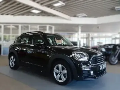 Gebraucht Mini Cooper Countryman Chili 136 PS (100 kW) 2019 Midnight black SUV
