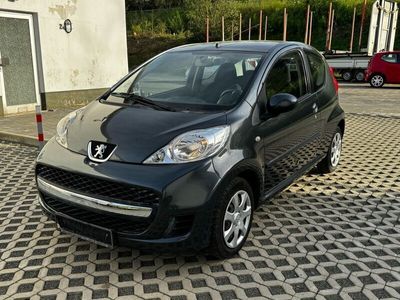 gebraucht Peugeot 107 Wenig Km Tüv Neu Klima Kleinwagen Anfängerauto