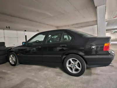 Gebraucht BMW 316 1997 Schwarz Limousine