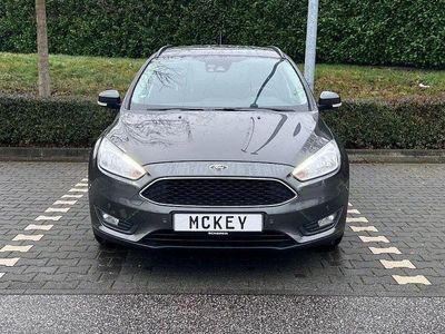 Grau Gebraucht 2018 Ford Focus Business Edition Kombi | 10.450 € (Superpreis)