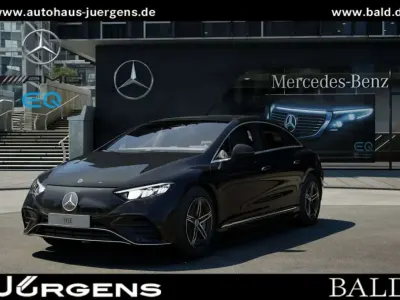 Używany Mercedes EQE300 AMG 180 kW (245 KM) 2025 Czarny Sedan/Limuzyna