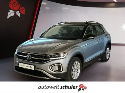 Second-hand VW T-Roc Style 150 CP (110 kW) 2022 Argintiu SUV