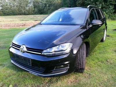 Gebraucht VW Golf VII Highline 150 PS (110 kW) 2014 Schwarz metallic Kombi