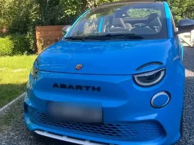 Gebraucht Abarth 500C Scorpionissima 114 kW (155 PS) 2024 Blau Cabrio