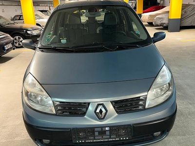 Renault Scénic II