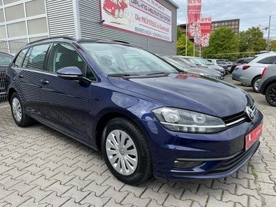 Blau Gebraucht 2019 VW Golf VII Trendline Kombi | 17.400 € (Teuer)