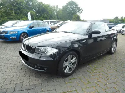 Gebraucht BMW 120 Cabriolet Sport Line 177 PS (130 kW) 2008 Schwarz Cabrio
