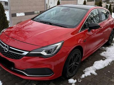 Rot Gebraucht 2018 Opel Astra Ultimate Limousine | 15.000 € (Fairer Preis)