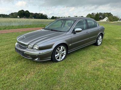Jaguar X-type
