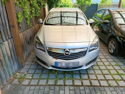 Gebraucht Opel Insignia 136 PS (100 kW) 2016 Grau Kombi